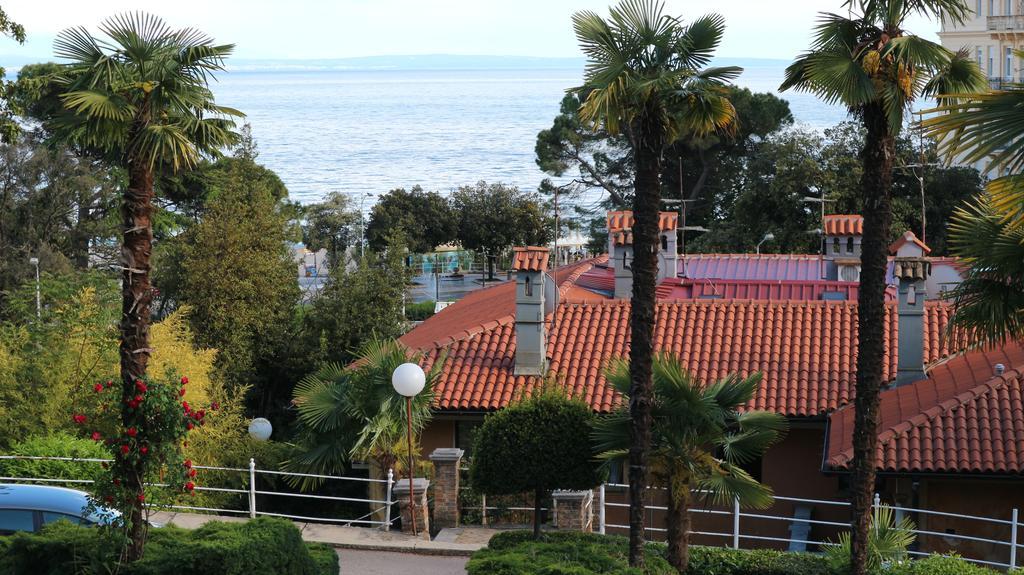 Apartments Ines Komel Abbázia Kültér fotó
