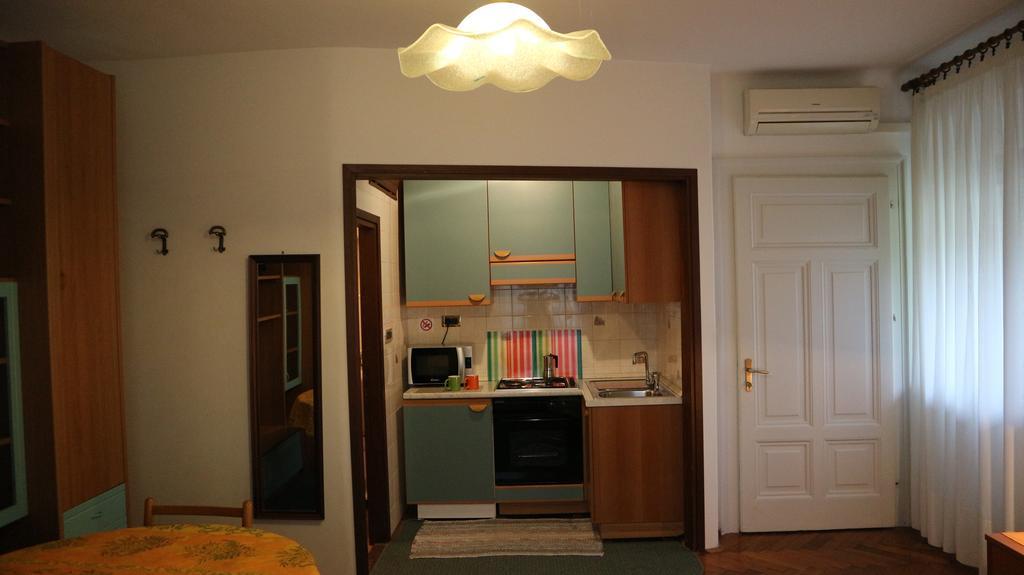 Apartments Ines Komel Abbázia Kültér fotó